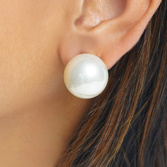 Ivory Pearl Button Studs